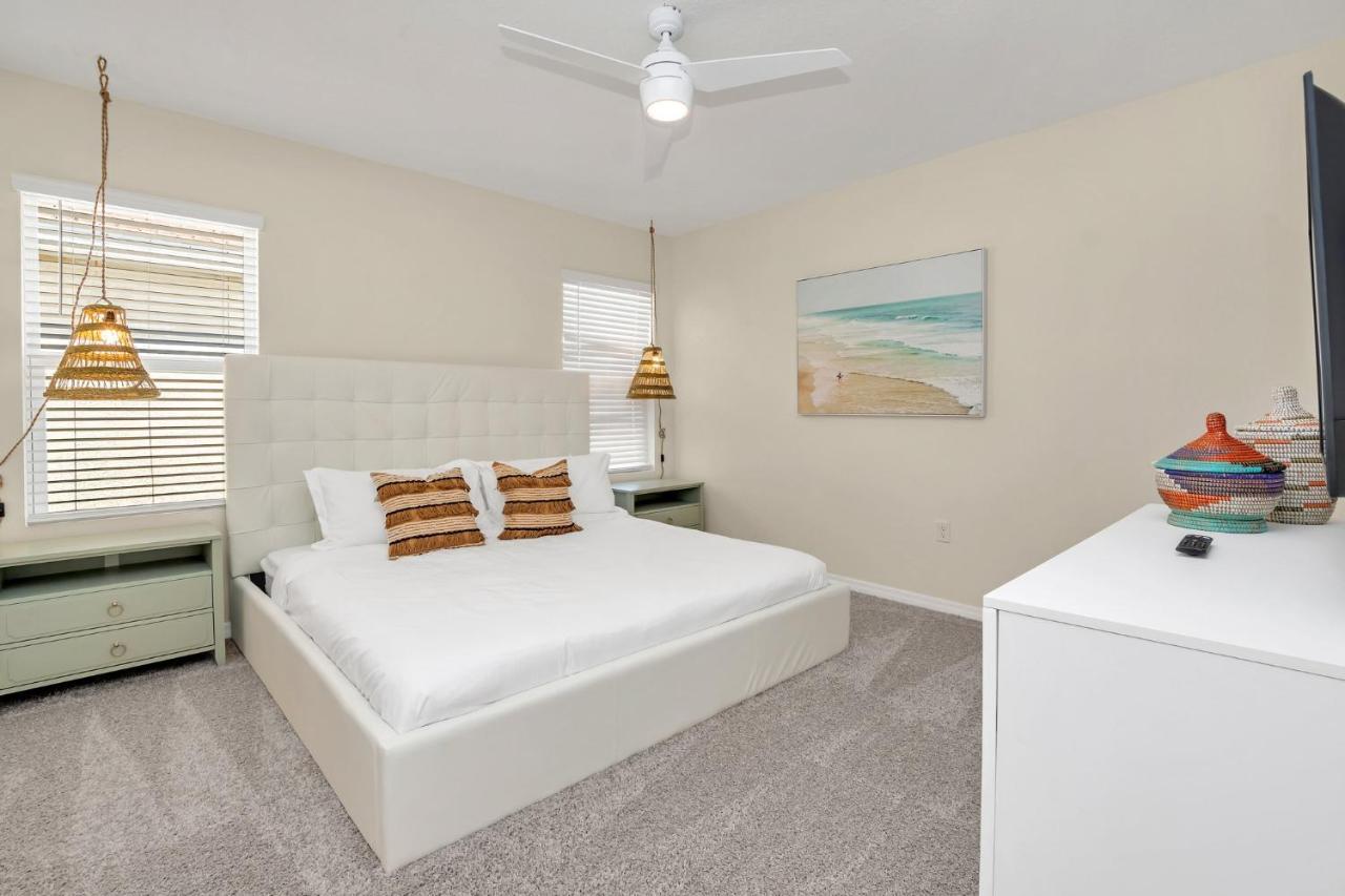 Pool-Jacuzzi Villa 6B Near Disney Davenport! Exterior photo